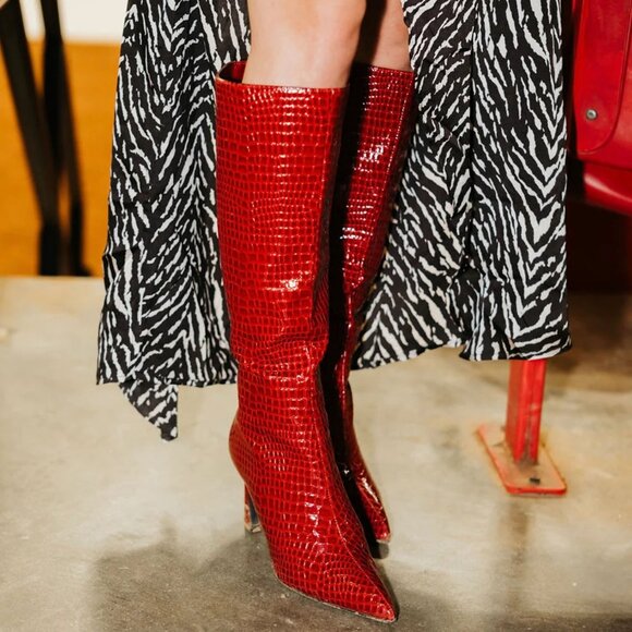 New Red Crocodile Croc Embossed Knee High Boots Pointed Toe Stiletto Heel Zipper - Picture 3 of 9
